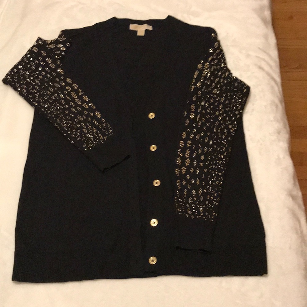 women sweater size M  MK like new